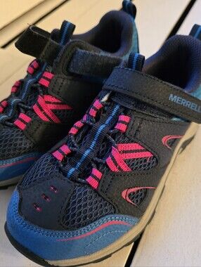 Merrell Navy & Pink Kids Hook-and-Loop Trail Sneakers